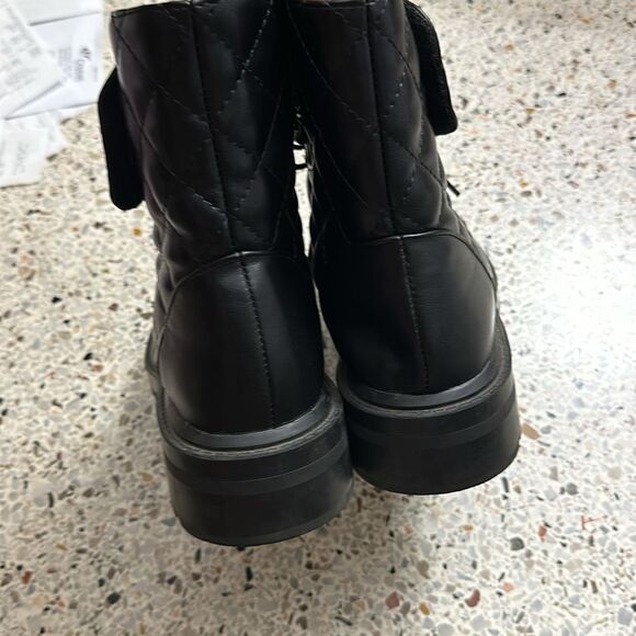 Azalea Wang black faux leather quilted combat boots gold 11 - Picture 5 of 7